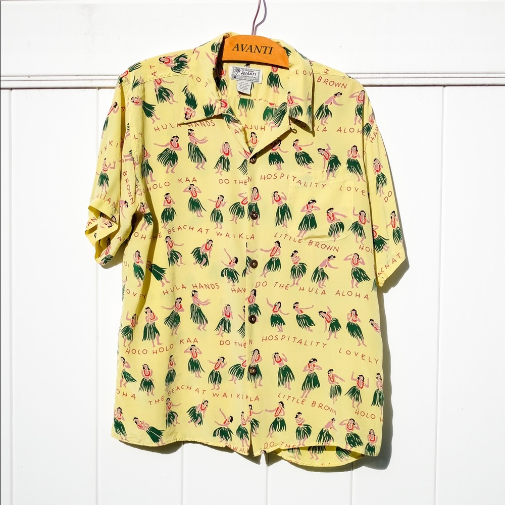 Avanti Men's Yellow Hawaiian Print Casual Shirt